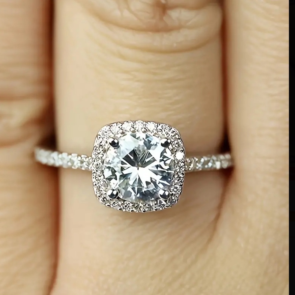 - 💍Beautiful Classic .5C Cushion Cut Moissanite Diamond Sterling Silver Ri…
